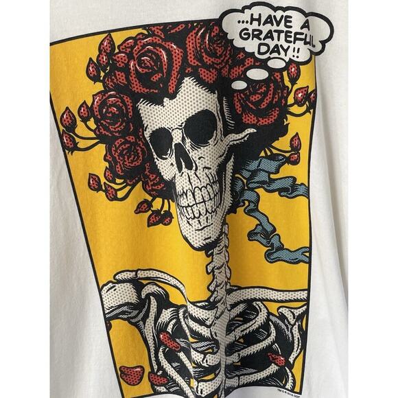 Liquid Blue Grateful Dead T Shirt Size XL White Pop Art Bertha 2018 Graphic Tee - Picture 2 of 8